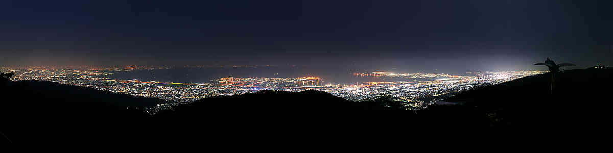 六甲山展覧台から見る神戸1000万ドルの夜景