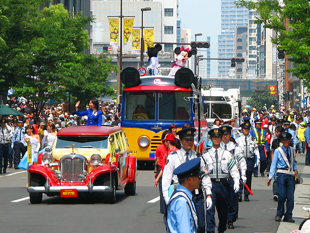 神戸市　神戸まつり・東京ディズニーリゾートスペシャルパレード / フラワーロード